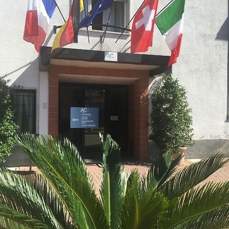 Al Centro Acomodação com café da manhã Verbania Exterior foto